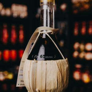 Oliwa z oliwek Extravergine De Gregoris Fiaschetto 500 ml w wiklinowym opakowaniu